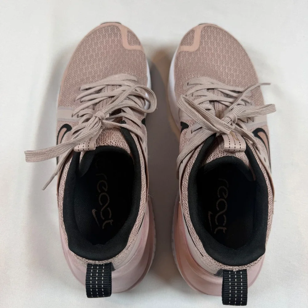 Nike Legend React 2 Plum Chalk Metallic Gold Running Shoes AT1369-200 Womens 9.5